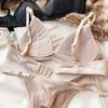 Set intimo estivo da donna, reggiseno senza ferretto con coppa triangolare in seta sexy, bralette francese, reggiseno e perizoma senza cuciture