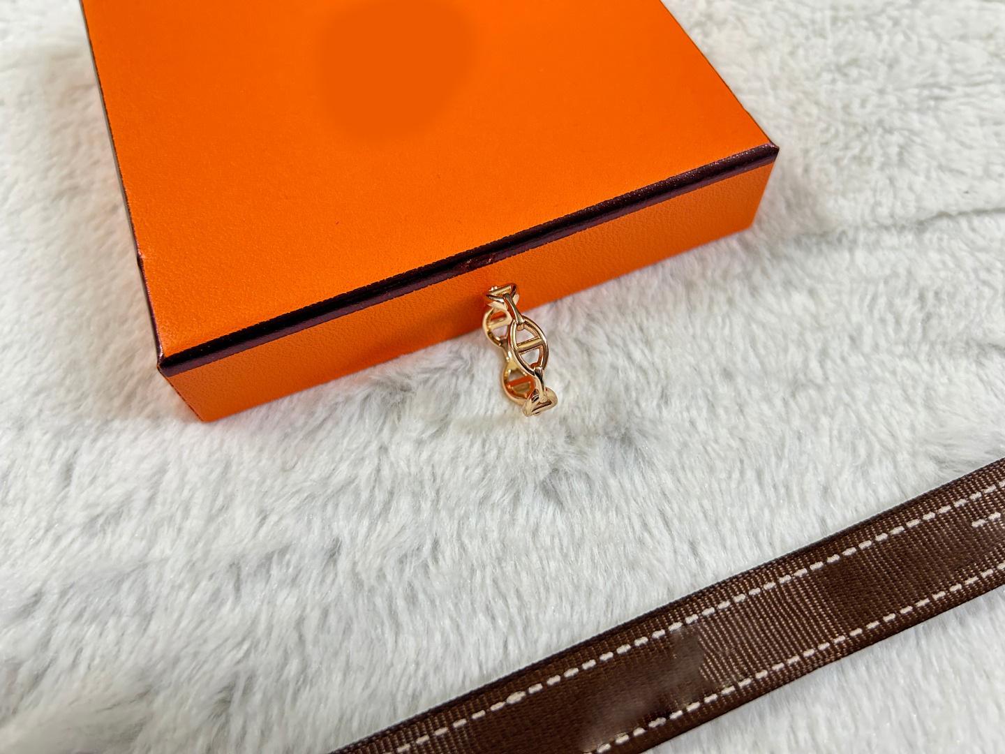 Love Home V Gold High Version: Women s 18k Rose Gold Pig Nose Ring with Double Row Full Diamond Design Size 9