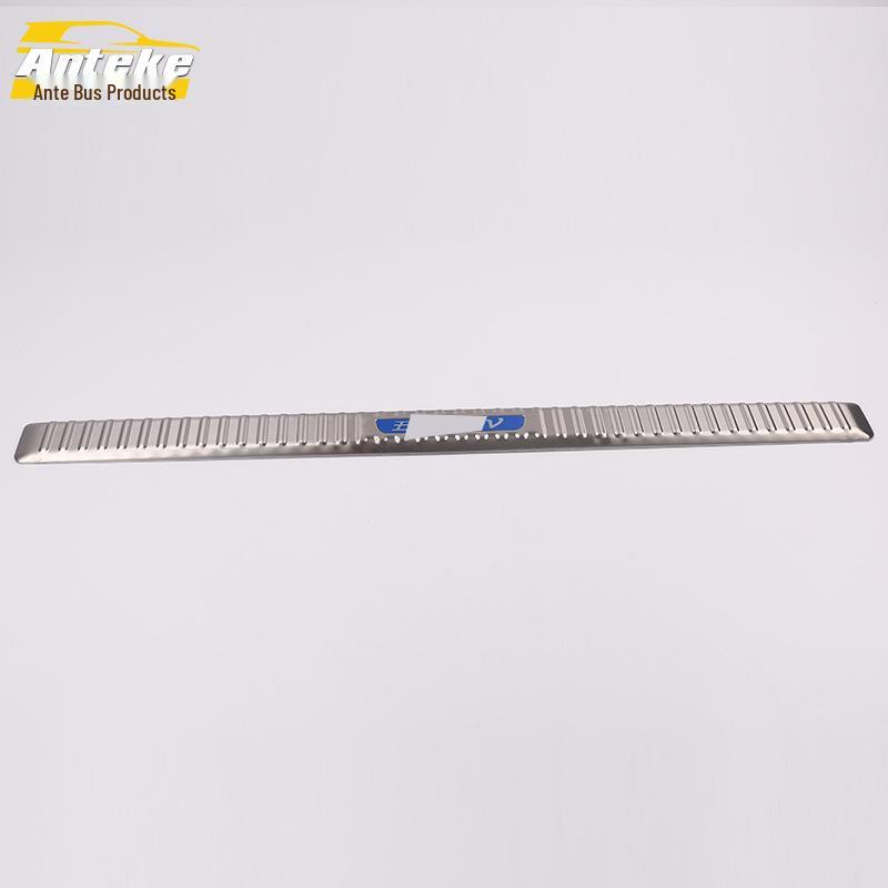 Compatible with 19 Hongguang V Models: Rear Guard Plate Patch for Anti-Scratch and Bump Protection On Trunk Tailgate Pedal.