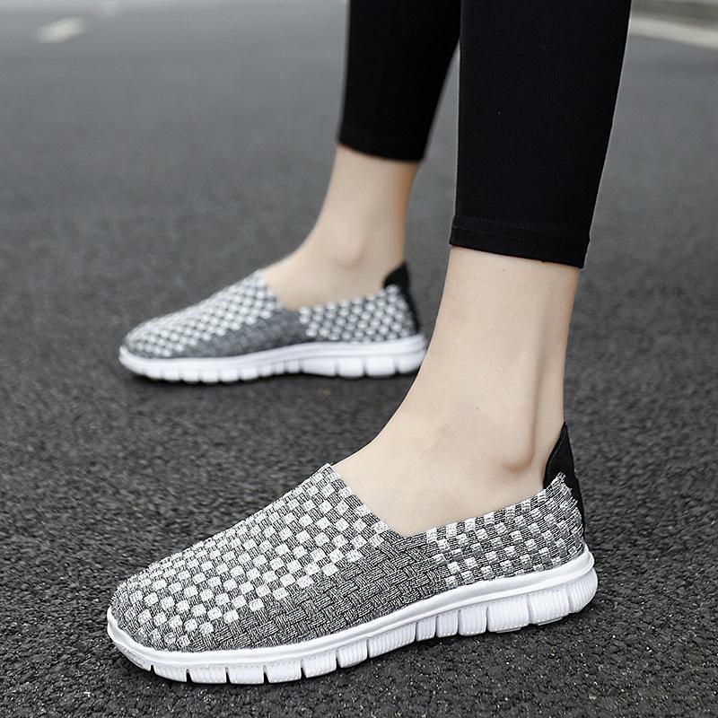 Summer Women Lightweight Slip On Sneakers Casual Plus Size Flats Moccasins Soft Beach Walking Sports Shoes