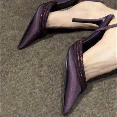 Frühling und Sommer neue rple spitze dünne Absätze High Heels sexy Wort mit Satin schöne Taschenkopf coole Slipper Frauen