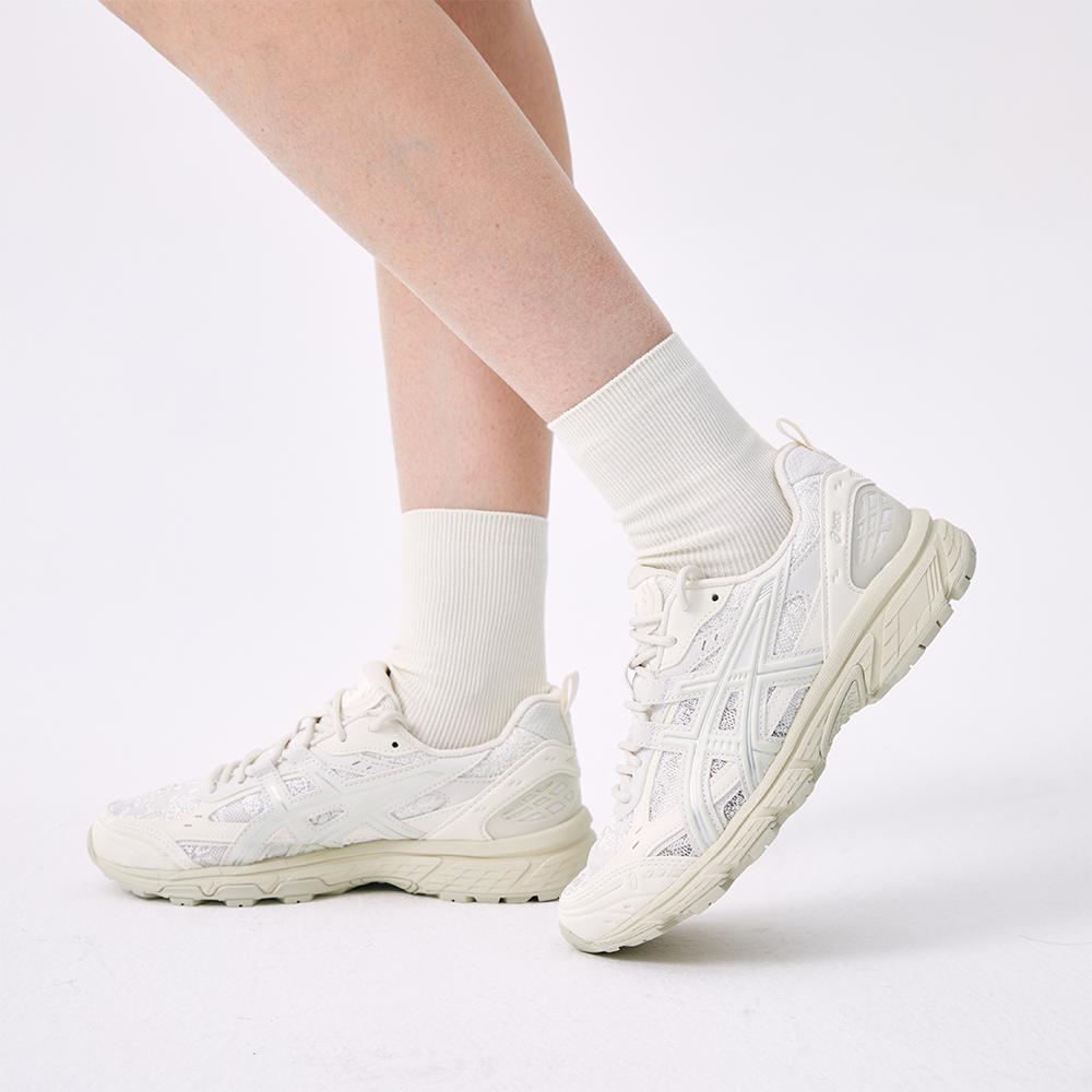 Asics Gel Nunobiki Cream Pure Silver Unisex Sneakers 1203A597-100