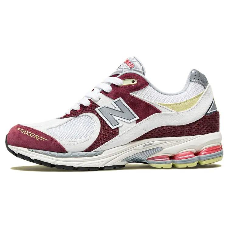 

New Balance 2002R Up There Backyard Legends Ii 44
