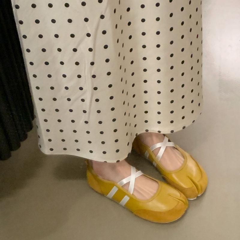 Móda Móda Zvláštní Špička Dámské Baleríny Boty 2025 Nové Na Jaro Léto Dámská Mělká Obuv Křížově Vázané Dámské Baleríny Boty