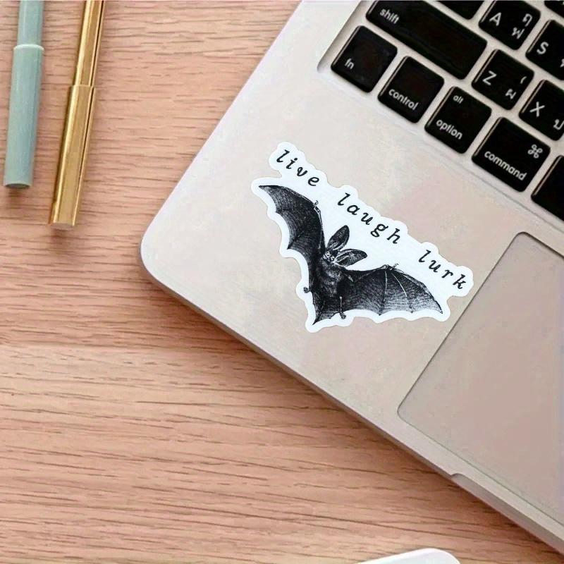 Наклейка Live Laugh Lurk Funny Bat Matte Black and White, прочная, для ноутбука, автомобиля, багажа и многого другого — идеально подходит для подростков, взрослых, креативного декора и подарков 5PC