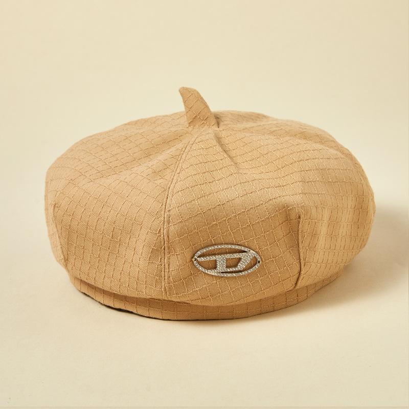 

Корейская версия новой осенне-зимней шляпы для женщин в стиле «маленький аромат», берет с высококачественной ромбовидной этикеткой, трендовая шляпа художника-инсайдеров Average size