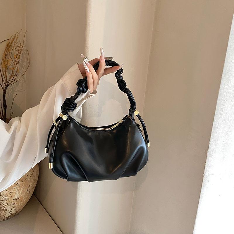 Summer cloud bag 2025 new trendy Internet celebrity fashion shoulder bag high sense foreign women's bag versatile messenger bag