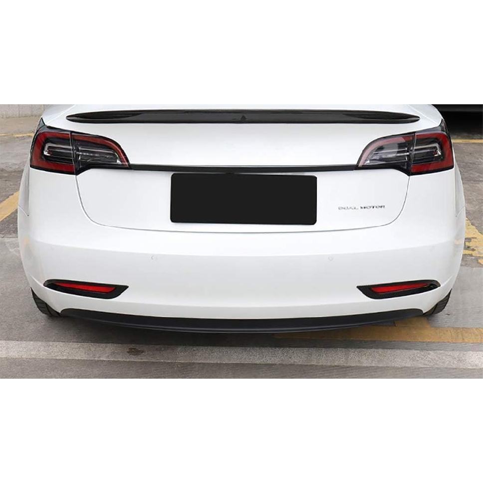 Kadore pro Tesla Model 3 2018-2020 Kryty lišt pro oblast mlhových světel s vzorem uhlíkových vláken na zadním nárazníku (Nehodí se pro žádný jiný model Tesly) 2 ks