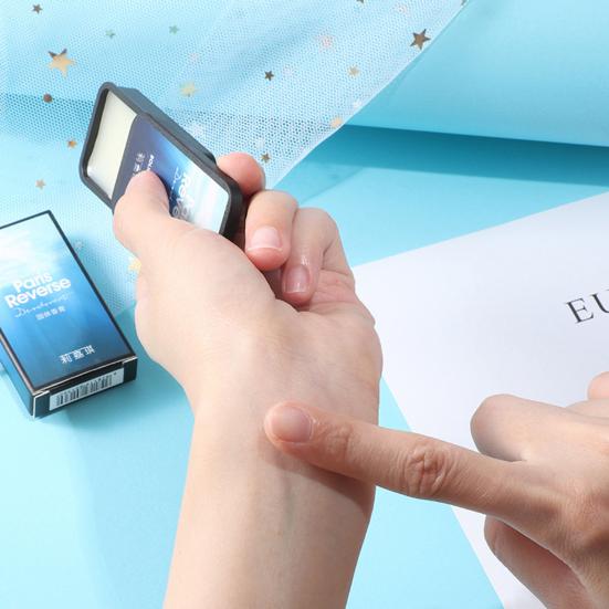 

Набор практичных, портативных, удобных духов, не вызывающих раздражения, широко используемых, натуральных, для путешествий, твердых ароматов