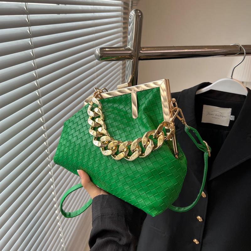 

Bag women s bag new 2025 European and American fashion candy color shoulder bag ins Internet celebrity girl chain handbag pu срібний