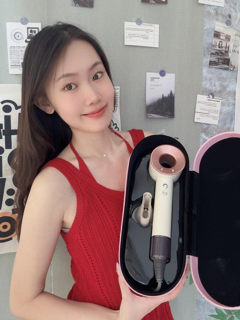 Leafless High-Speed Ionic Hair Dryer Gift Set - Constant Temperature Care