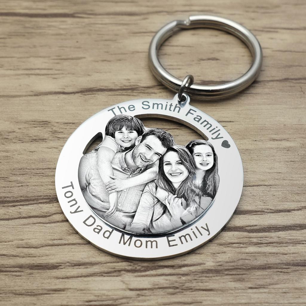 Personalised Photo Keychain Custom Picture Keyring Family Portrait Key Chain Engraved Jewelry Gifts for Her Families Member Gift