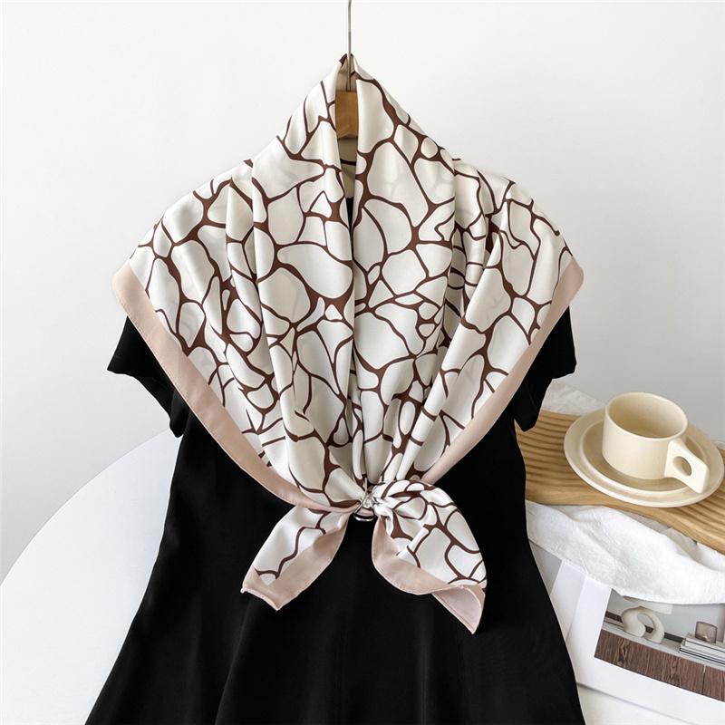 90*90cm Printed Flora Square Shawls Wrpas Scarves Ladies Kerchief Neckerchief Head Hijab Lady Headband Foulard