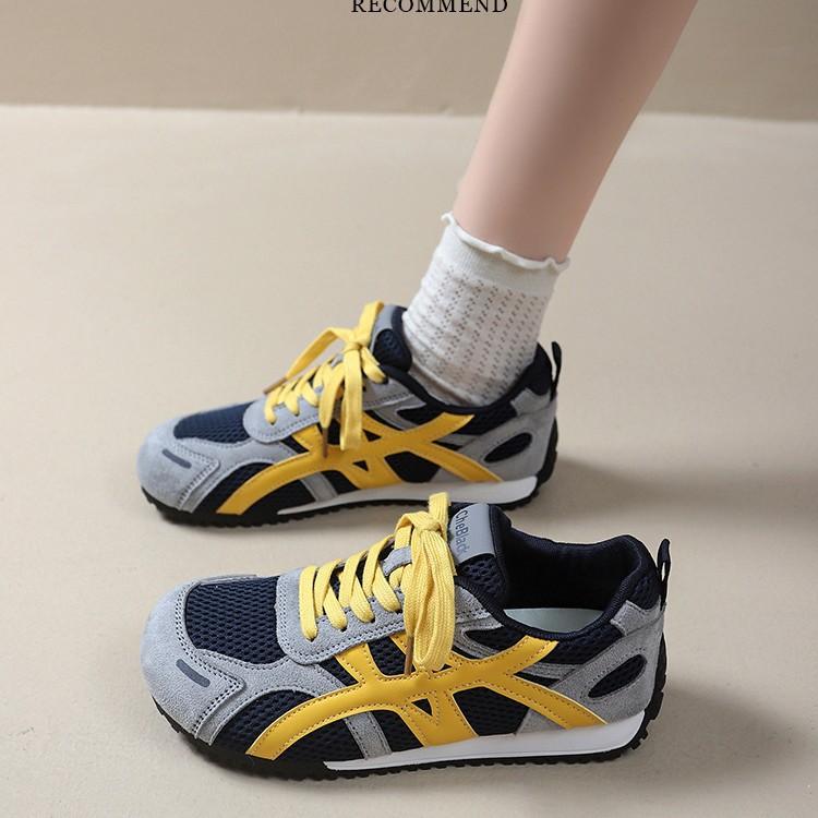 Internet celebrity moral training shoes women's 2025 new summer and autumn thick-soled mesh breathable sports little white shoes casual Forrest Gump s