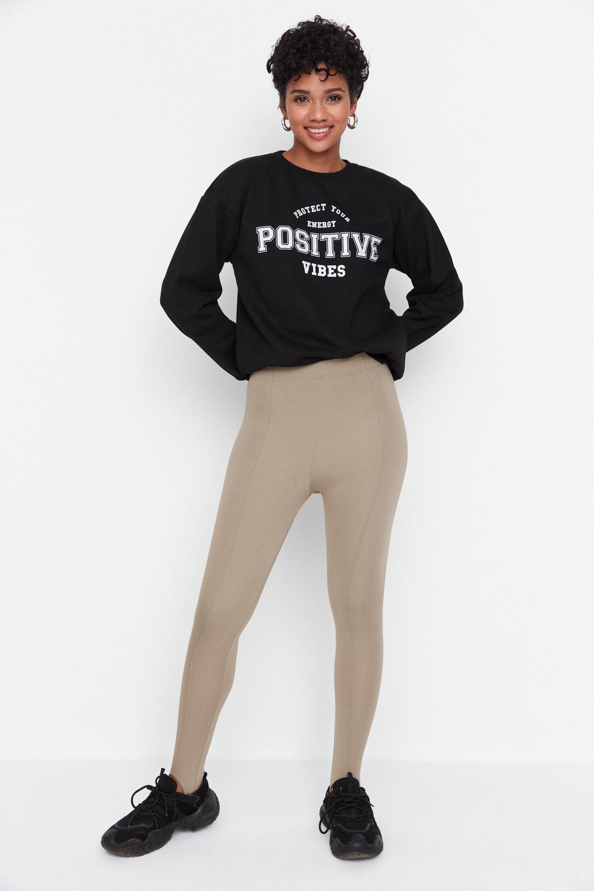 

Леггинсы - Бежевые - Нормальная Талия