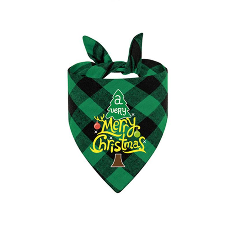 

Christmas Pet Scarf Reversible Checkered Dog Drool Bib Santa Claus Pattern Suitable for Medium and Large Dogs S
