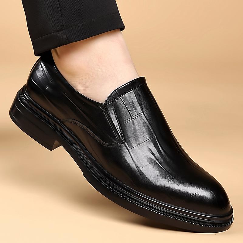 High Quality Autumn New Men's Formal Leather Shoes Business Elegant Party Leather Shoes Soft Comfortable Shoes That Fit The Foot