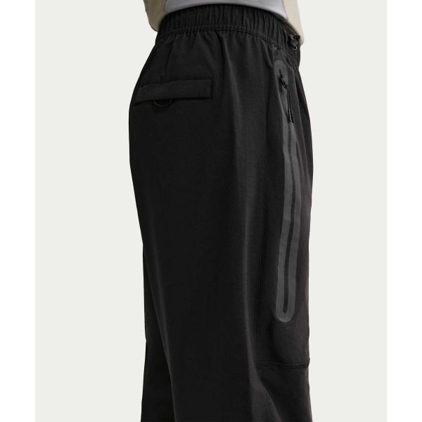 Nike Pantaloni larghi in tessuto con coulisse, ad asciugatura rapida, da uomo, fondo IU7637-010