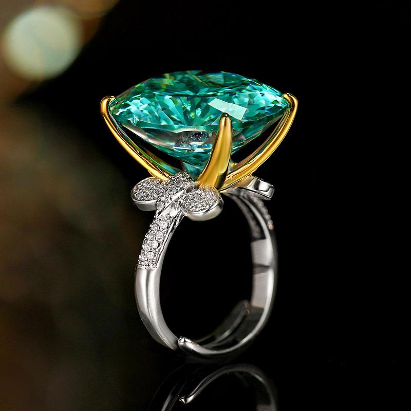 

Ювелирные изделия Медное основание Позолоченное Имитация Пара Зеленый Темперамент Ретро Набор Подвесок Камень 18 * 20