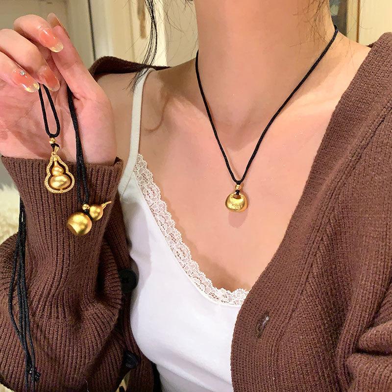 Sand Gold Gourd Small Fat Blessing Pendant Woven Rope Necklace Women'S New Chinese Retro Light Luxury Versatile Neck Chain Sweater Chain