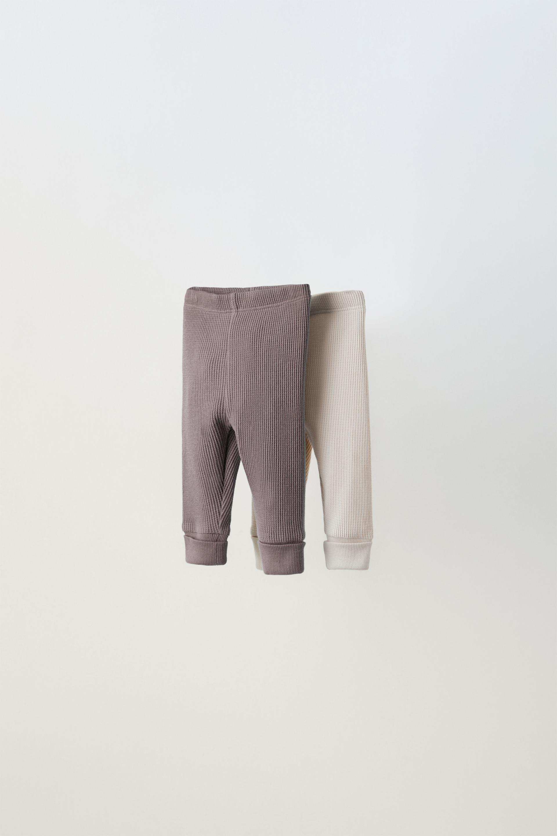 

ДВЕ ПАКЕТА ЛЕГГИНСОВ ВАФЕЛЬНОЙ ТРИКОТАЖИ