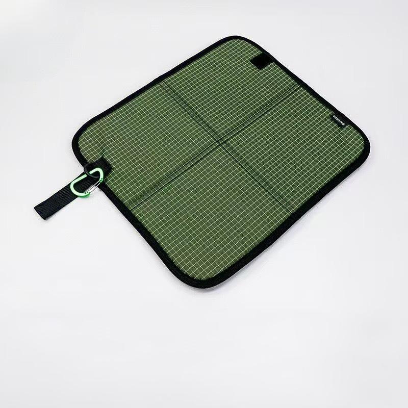 Portable Outdoor Folding Cushion, Dyneema Picnic Mat, Waterproof Moistureproof Thickened Pad for Camping & Hiking