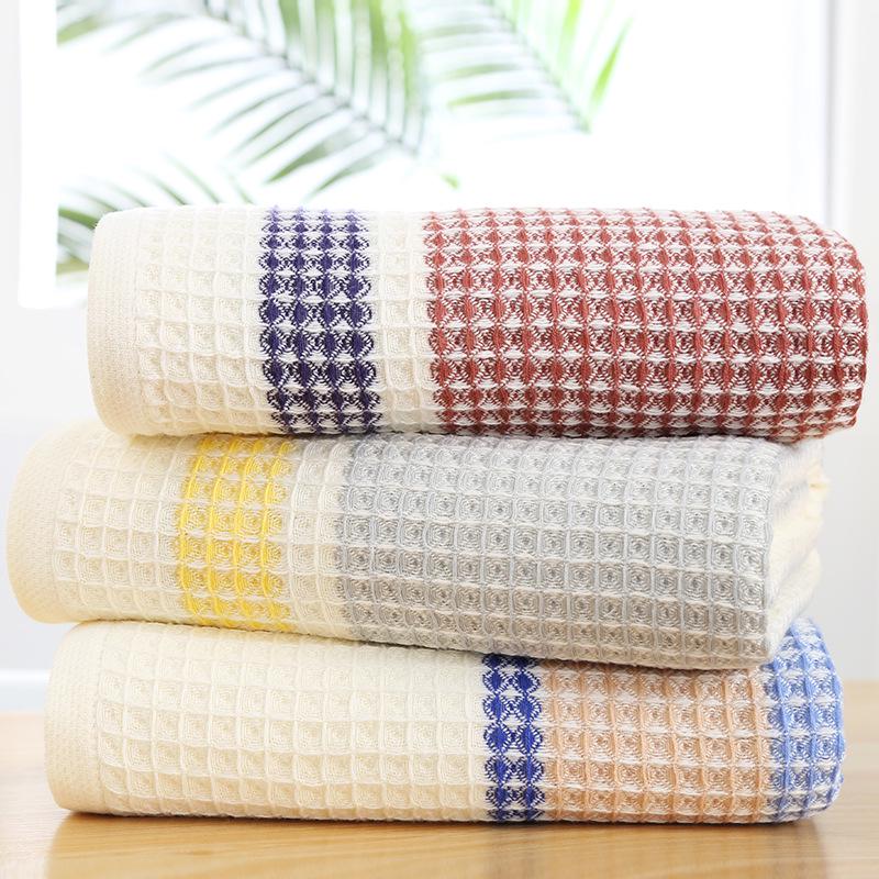 Adult-Size Quick-Drying Pure Cotton Waffle Gauze Bath Towel - High-Quality Honeycomb Design for Newborns