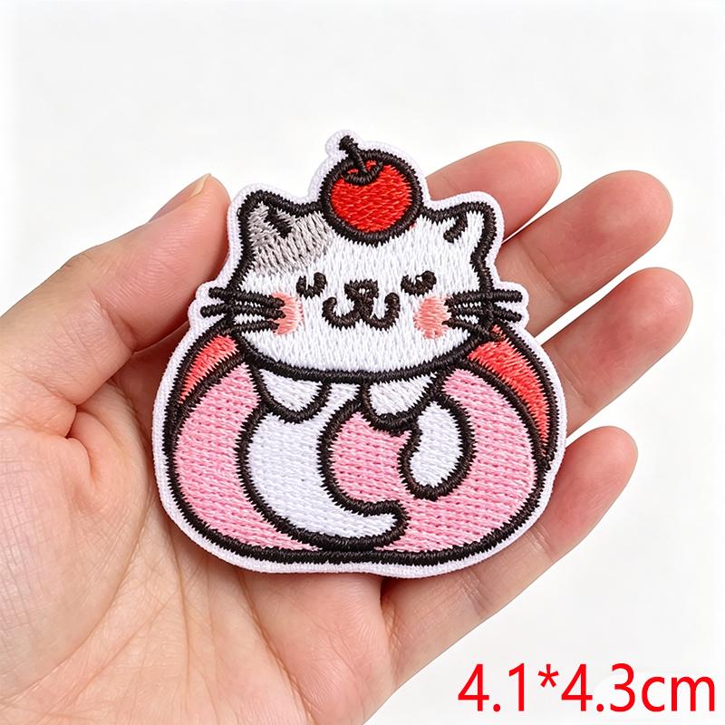 Cartoon Cute Small Animal Embroidered Iron On Patch DIY for Hats Jeans Backpack Clothing Sew Sticker Decoration Cap