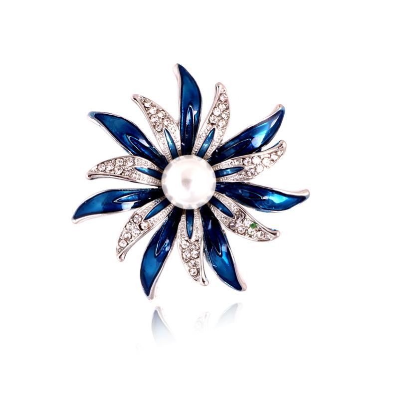 Korean style accessories, sunflower pearl brooch, diamond studded chest flower, brooch, suit coat accessories