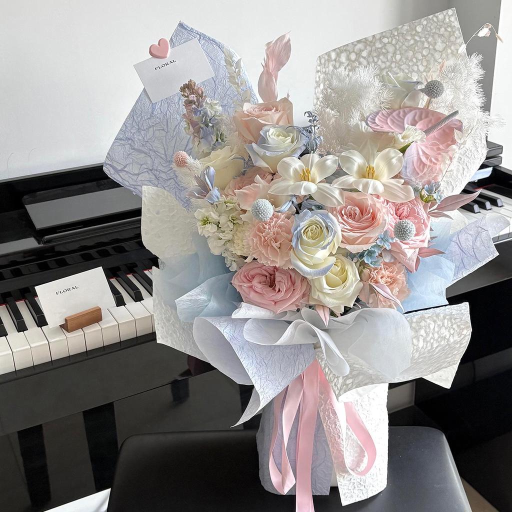 Eternal Flower: Elegant Mixed Rose Bouquet - Ideal for Girlfriend, Best Friend, or as a Luxurious Birthday Gift. Simulation Soap Flower Bouquet.