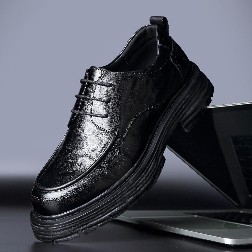 2025 New Hollow Leather Shoes British Style Leather Men's Shoes Platform Breathable High-end Leather Shoes Men's Summer Trend
