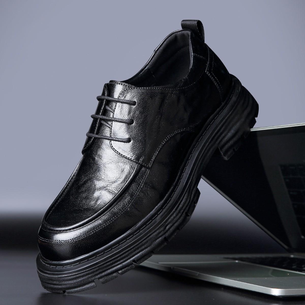 

2025 new hollow leather shoes British style leather men s shoes platform breathable high-end leather shoes men s summer trend 43