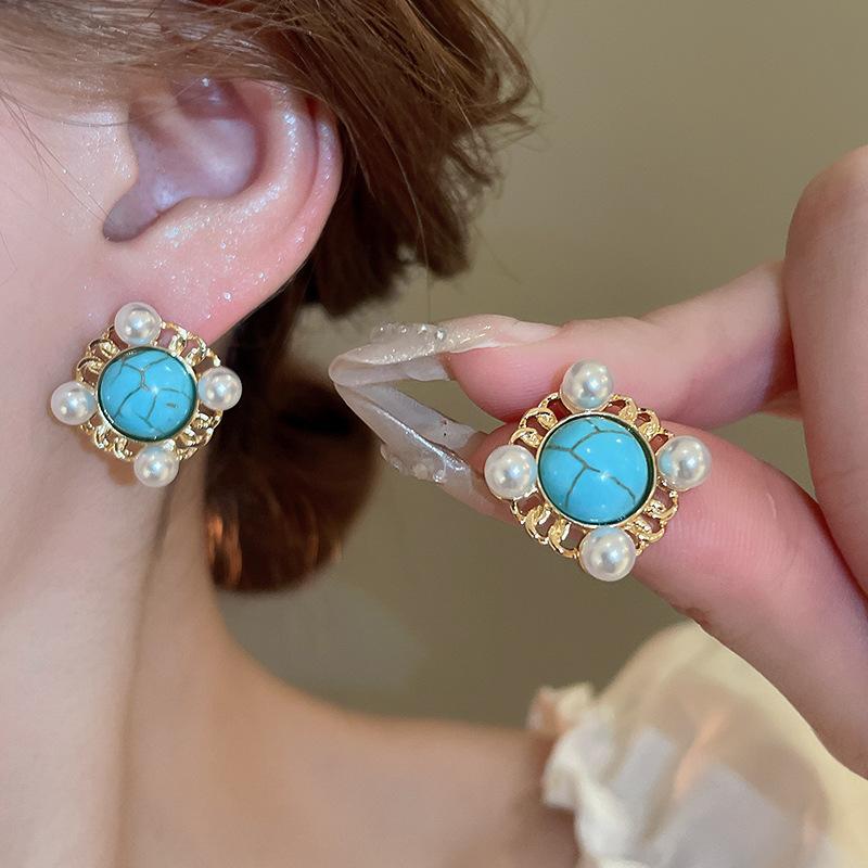 Vintage artificial stone imitation pearl round geometric silver needle stud earrings French ins earrings