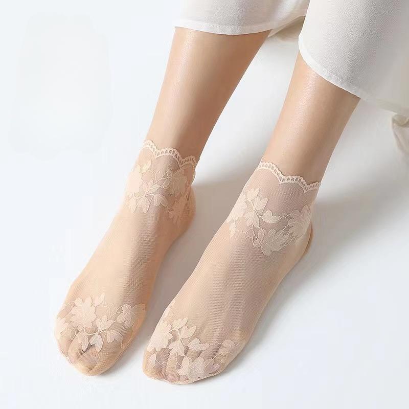 Ladies Invisible Lace Socks Thin Boat Socks Hollow Non-slip Transparent Rose Socks