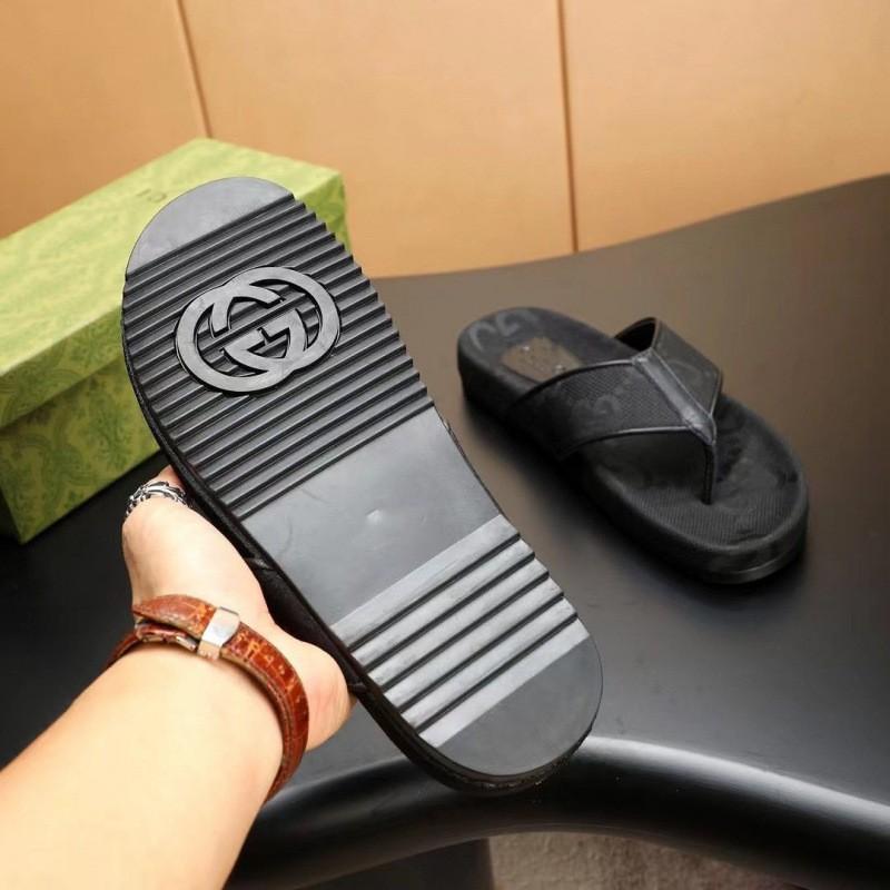 Mens Thick Sole Flip Flops With Embroidery Casual Outdoor Sandals Beach Walk