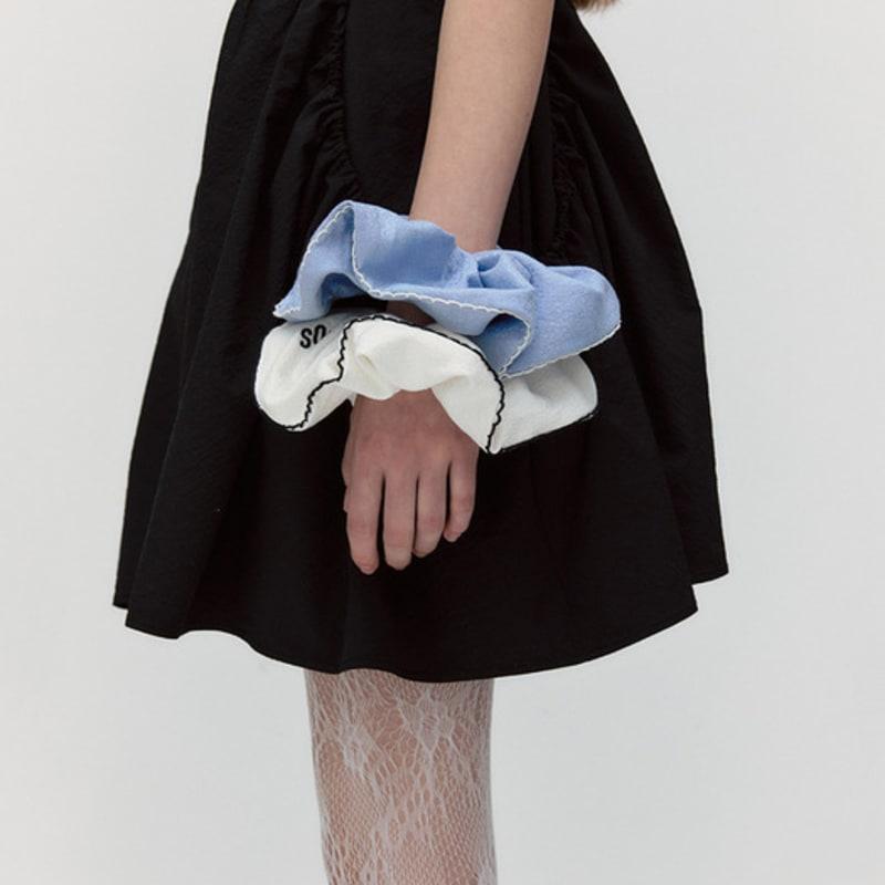 

МЯГКИЙ СЕУЛЬСКИЙ ЖАККАРДОВЫЙ ПЫШНЫЙ СКРАНЧИ [НЕЖНО-ГОЛУБОЙ] F