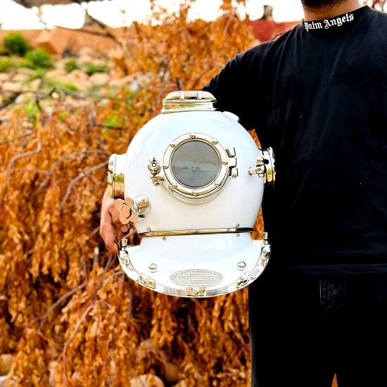 Scuba Diving Helmet White US Navy Mark V Divers Helmet Marine Deep Diving Helmet Diving Helmet Mark V Diving Helmet with Base