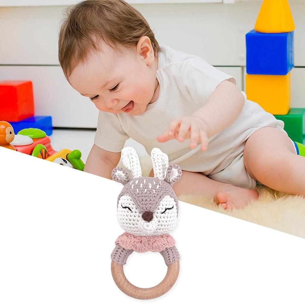 Montessori Babyrassel aus Holz, Lernspielzeug, Feinmotorik-Lern-Geschenk, Baby-Greifspielzeug, gehäkelte Babyrassel, Holzrassel