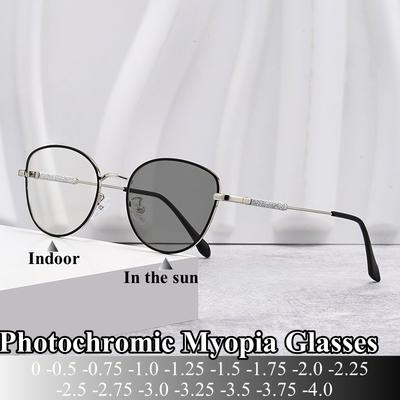 Occhiali da Vista Fotocromatici alla Moda 0 A -4.0 Montature Ottiche Retro Donna Esterno Lenti Prescrivibili a Colore Variabile Occhiali da Sole