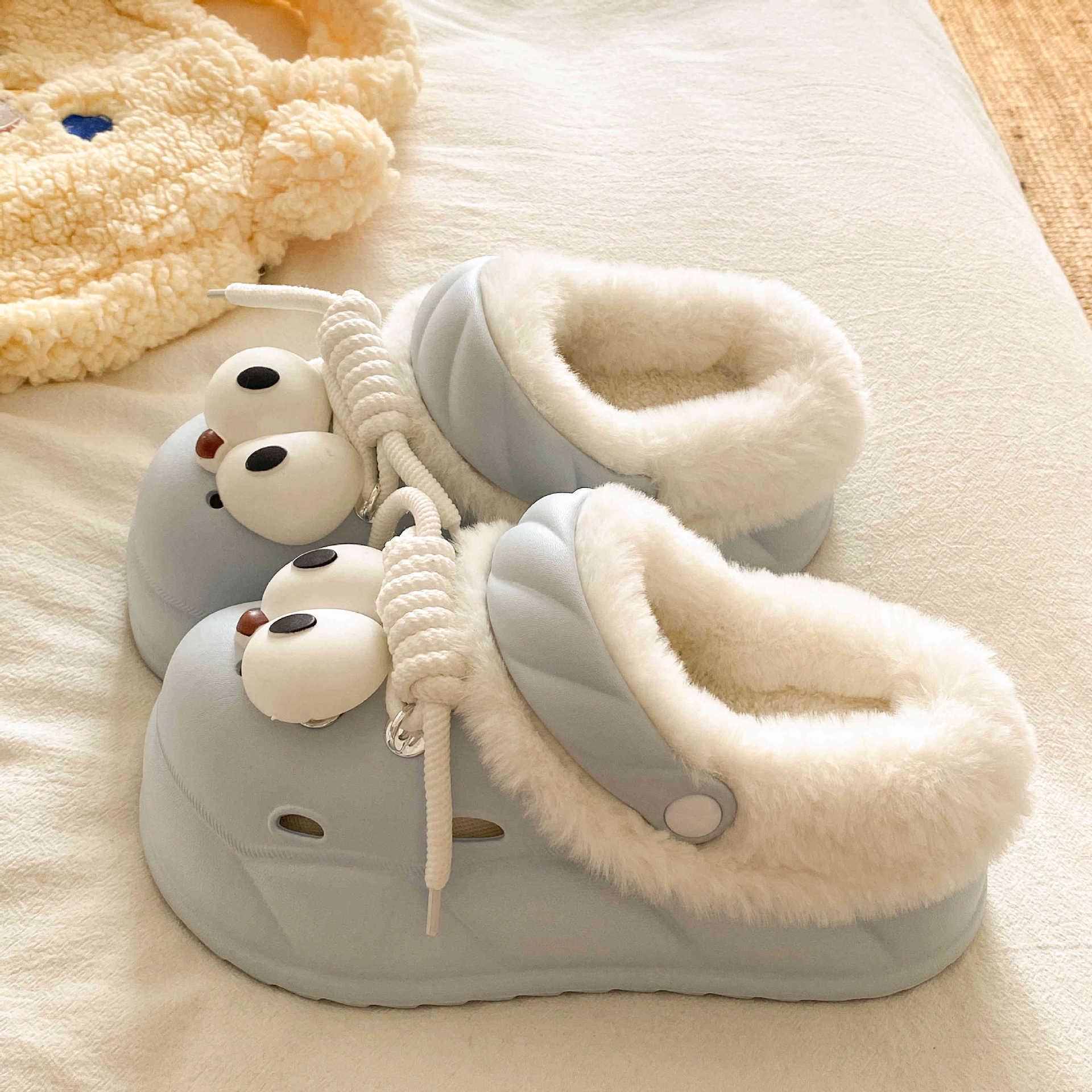 

Winter 2025 Cute Cotton Slippers with EVA Thick Sole: Height-Boosting, Comfortable, Versatile, Warm & Removable Cartoon Design Size 40-41, Inner Length ~24.5cm синій