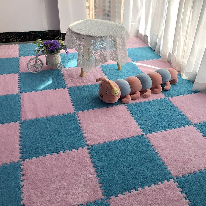 12Pcs Winter Hot Selling Interlocking Mat 30x30CM Plush Splicing Carpet Bedside Mat for Bedroom All-Season Soundproof and Warm