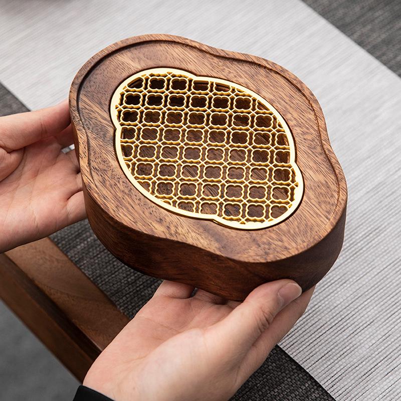 Walnut teapot bearing luxury, high-end tea tray, tea set accessories, dry brewing table, household drainage tea tray