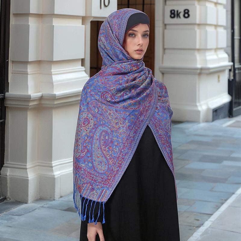 Muslim Women Hijab Scarf Jacquard Shawl Tassels Thick Windproof Ethnic Style Arabia Female Wrap Designer Luxury Headband