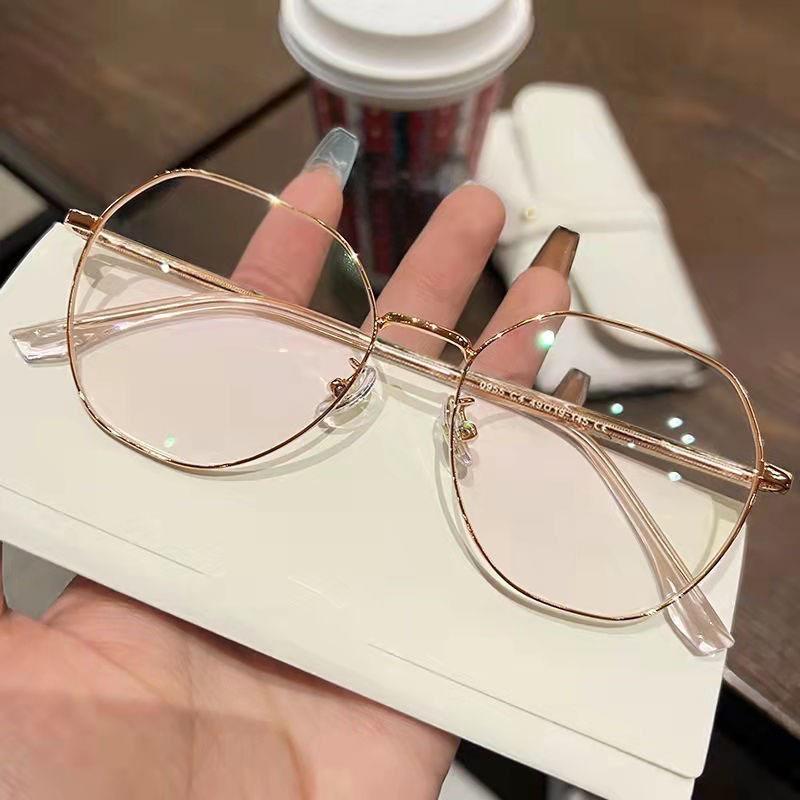 Blue Light Blocking Gold Wire Round Glasses for Myopia - Thin, Makeup-Free Design for Girls