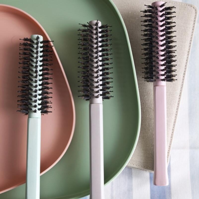 

Banana Macaron Square Wood Brush 3 Colors: Pink/Mint/Gray gray