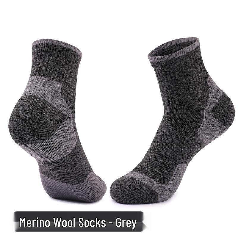 Merino Wool Non-Slip Sports Socks - Breathable, Wear-Resistant, Thick Terry Bottom for Running (Unisex)