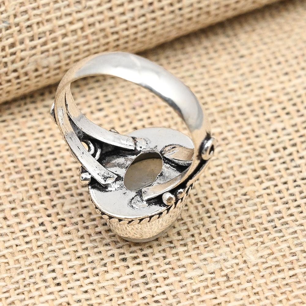 Beauteous Rainbow Moonstone Gemstone Handmade 925 Solid Sterling Silver Jewelry Ring For Her