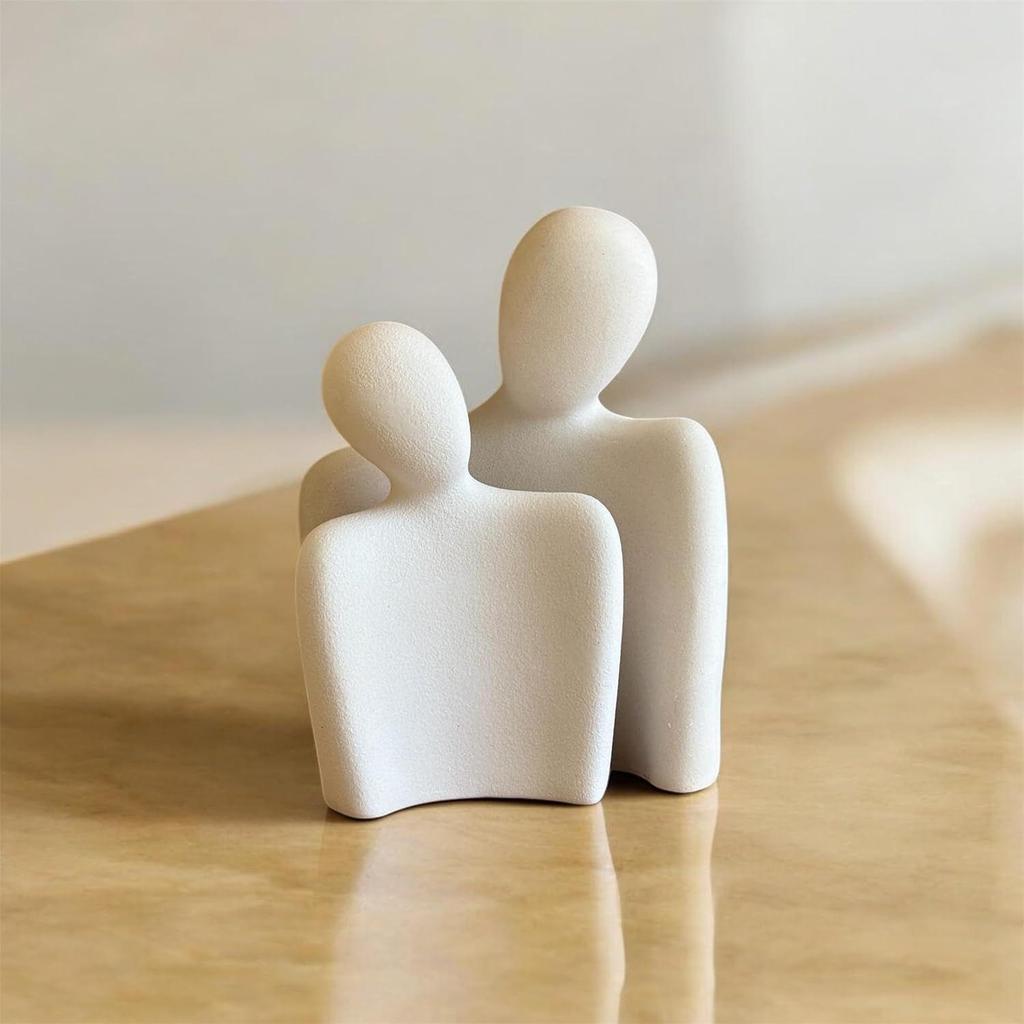 Minimalist Couple Sculpture – Abstract White Ceramic Showpiece for Tabletop, Living Room & Bedroom Décor