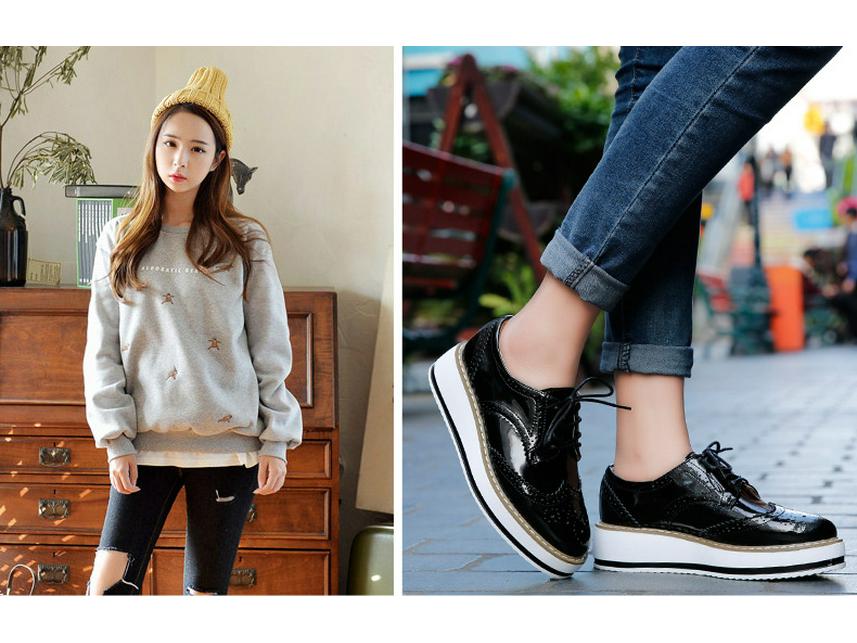 Women's Plus Size Brogue Wedge Heel Lace-Up Leather Shoes - College Style