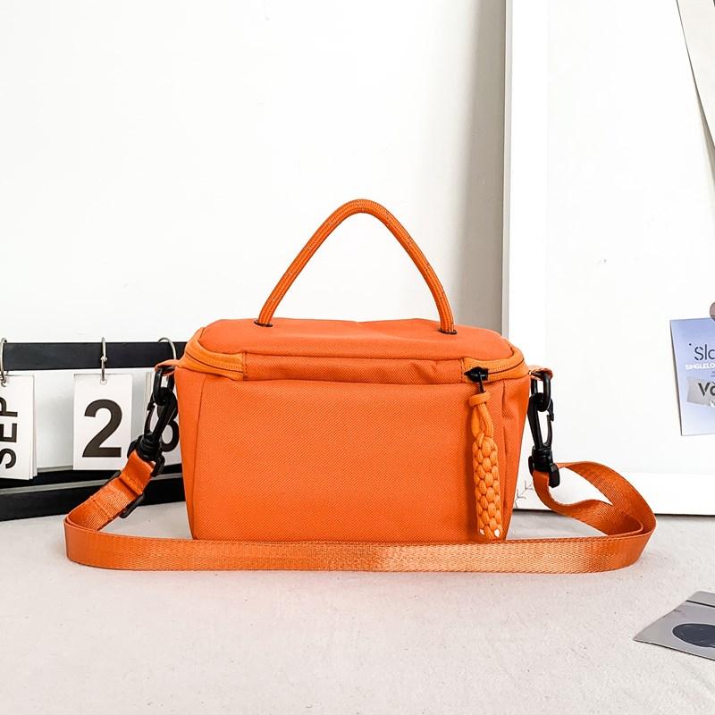 Spring new hook handbag shoulder bag crossbody bag makeup bag popular sports item